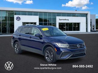 Certified 2022 Volkswagen Tiguan SE FWD video 1