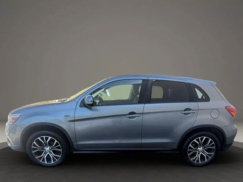 Used 2018 Mitsubishi Outlander Sport ES image 8