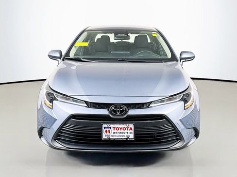 Used 2023 Toyota Corolla LE image 11