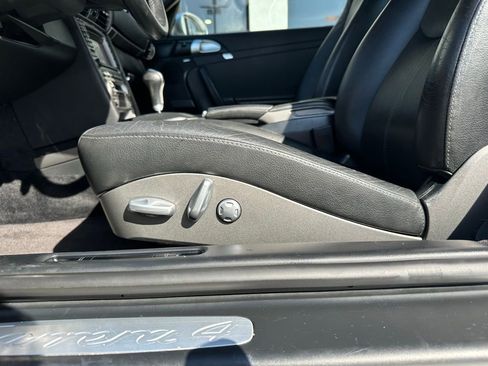 Used 2006 Porsche 911 Carrera image 16