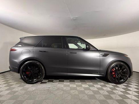 New 2026 Land Rover Range Rover Sport Autobiography AWD/4WD image 9