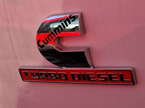 New 2026 RAM 5500 Tradesman w/ Chrome Appearance Group AWD/4WD image 18