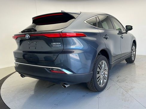 Used 2021 Toyota Venza Limited w/ Advanced Technology Package image 3