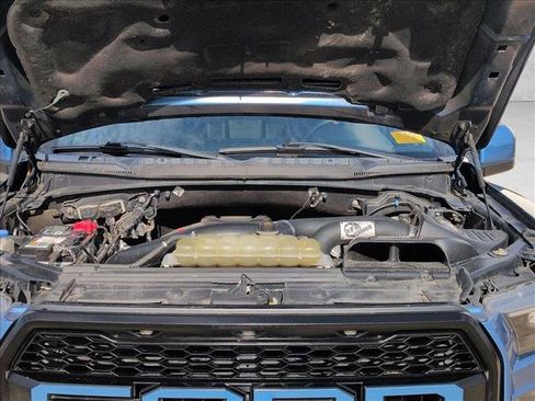 Used 2019 Ford F150 Raptor w/ Equipment Group 802A Luxury AWD/4WD image 21
