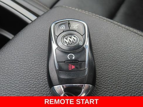 Used 2019 Buick Regal Essence w/ Driver Confidence Package I image 42