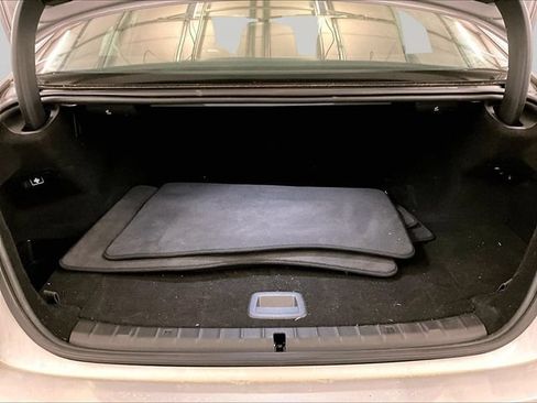 Used 2019 BMW 530e xDrive w/ Convenience Package AWD/4WD image 33