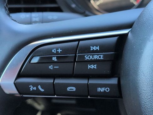 Used 2024 MAZDA MAZDA3 s image 24