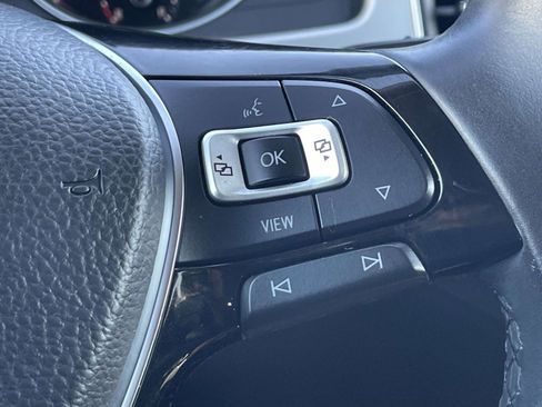 Used 2019 Volkswagen Atlas SE FWD image 25