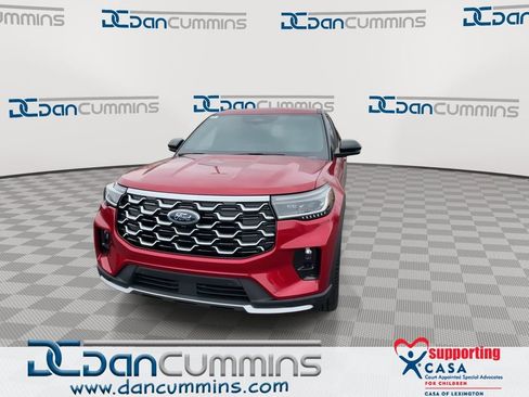 New 2025 Ford Explorer Platinum w/ LUX Leather Package AWD/4WD image 3