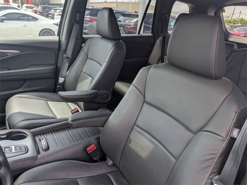 Used 2023 Honda Passport EX-L image 19