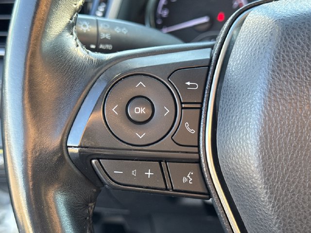 Used 2019 Toyota Camry SE FWD image 31