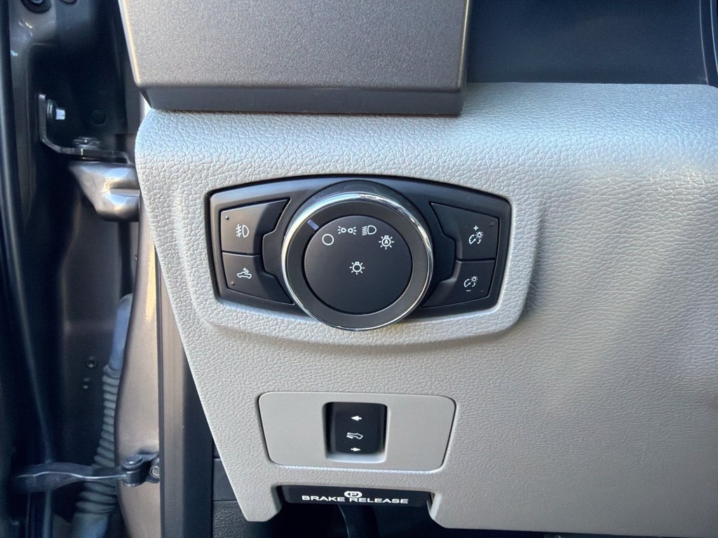 Used 2018 Ford F350 XLT AWD/4WD image 15