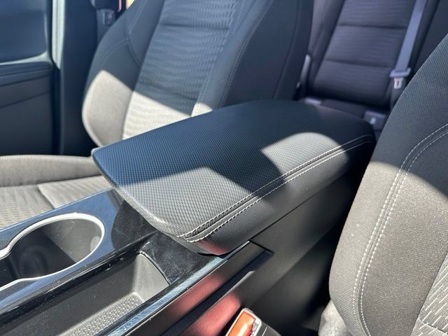 Certified 2025 Chevrolet Equinox LT AWD/4WD image 26