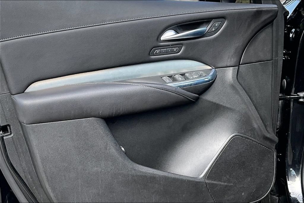Certified 2023 Cadillac XT4 Premium Luxury FWD image 18