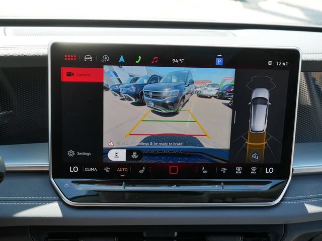 Certified 2025 Volkswagen Tiguan SE AWD/4WD image 29