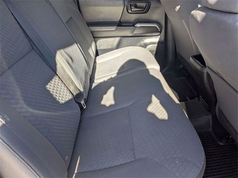 Used 2022 Toyota Tacoma 4x4 Double Cab image 33