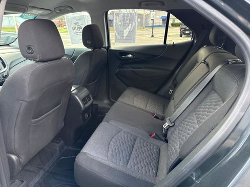 Used 2020 Chevrolet Equinox LT w/ Driver Convenience Package image 13