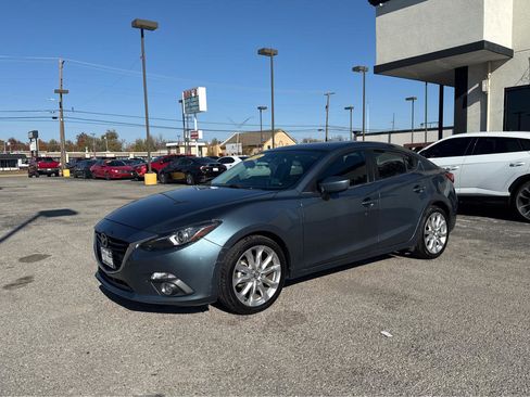 Used 2016 MAZDA MAZDA3 s Grand Touring FWD image 2