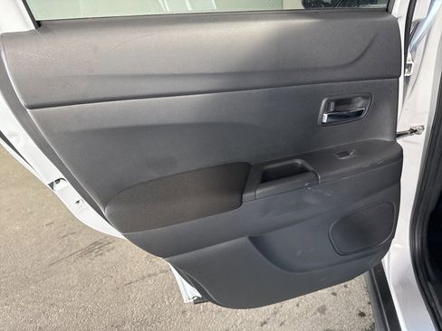 Used 2024 Mitsubishi Outlander Sport ES image 21