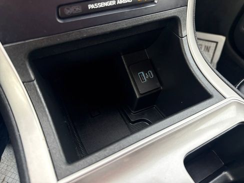 Used 2024 Ford Edge SEL w/ Convenience Package image 26