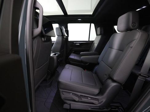 Used 2026 Chevrolet Tahoe Z71 w/ Z71 Off-Road Package AWD/4WD image 16