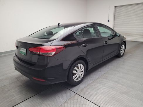 Used 2018 Kia Forte LX image 9