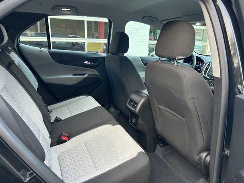 Used 2022 Chevrolet Equinox LS AWD/4WD image 20