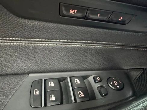 Used 2018 BMW 530i xDrive 530i xDrive image 15