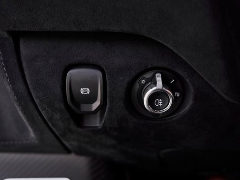 Used 2025 McLaren 750S Spider RWD image 48