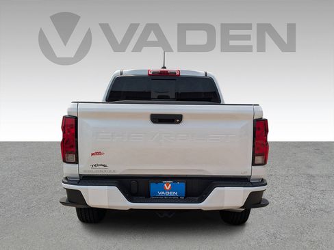 New 2024 Chevrolet Colorado LT w/ LT Convenience Package II image 20
