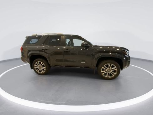 Used 2025 Toyota 4Runner Limited w/ Tow Technology Package image 9
