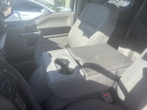 Used 2016 Ford F150 XLT image 23