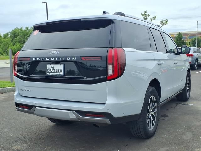 Used 2025 Ford Expedition Platinum AWD/4WD image 28