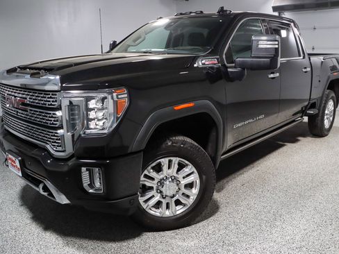 Used 2021 GMC Sierra 2500 Denali w/ Denali Ultimate Package image 36