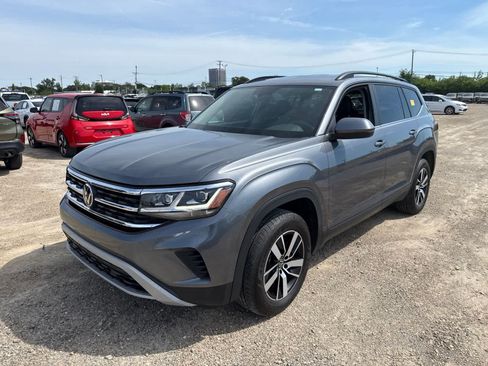Used 2023 Volkswagen Atlas SE AWD/4WD image 1