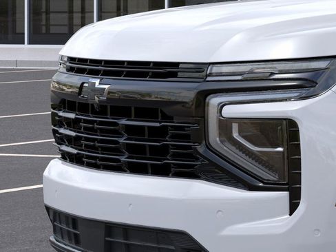 New 2026 Chevrolet Suburban RST w/ RST Capability Package AWD/4WD image 15