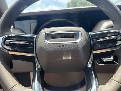 New 2026 GMC Yukon XL Denali w/ LPO, Floor Liner Package AWD/4WD image 18