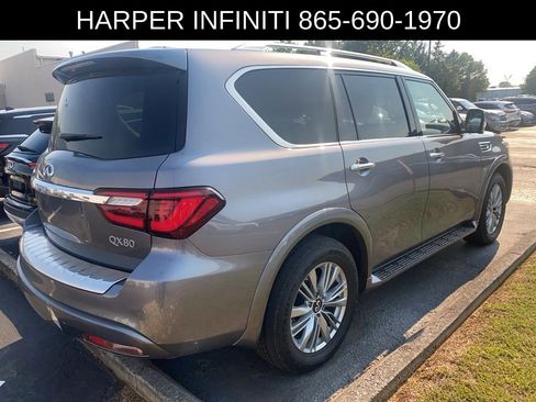 Used 2019 INFINITI QX80 Luxe w/ Proassist Package image 3