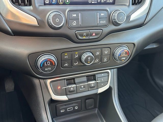 Used 2022 GMC Terrain Denali AWD/4WD image 27