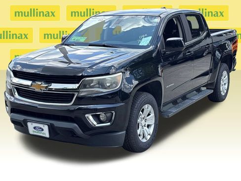 Used 2017 Chevrolet Colorado LT w/ LT Convenience Package AWD/4WD image 12