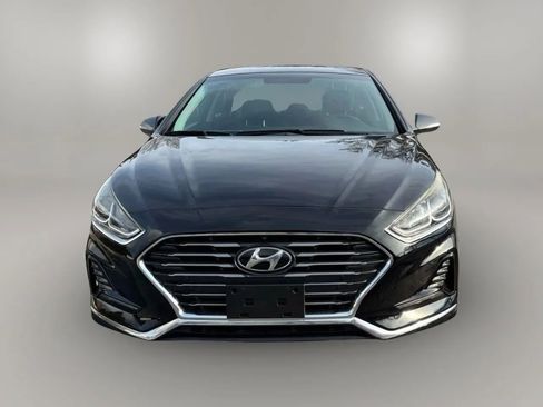 Used 2018 Hyundai Sonata SEL image 2