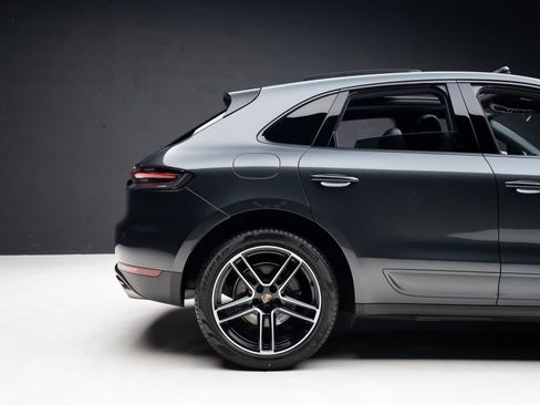 Used 2021 Porsche Macan S AWD/4WD image 35