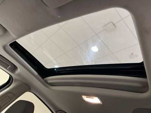 Used 2022 Honda HR-V EX image 17