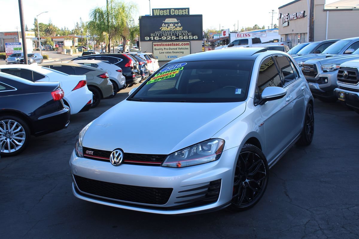 Used 2016 Volkswagen GTI S FWD image 42