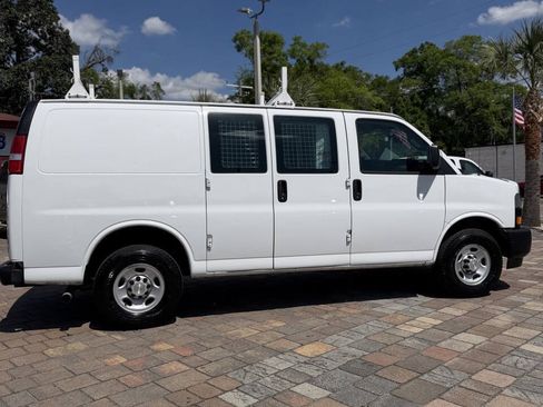 Used 2020 Chevrolet Express 2500 w/ Driver Convenience Package RWD image 5