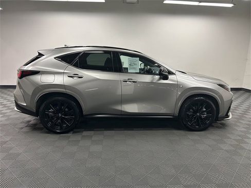 Certified 2024 Lexus NX 450h+ F Sport image 4