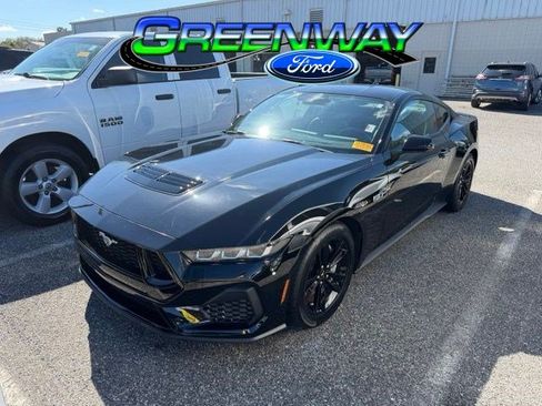 Used 2025 Ford Mustang GT RWD image 1