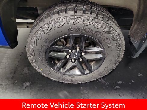 Used 2022 Chevrolet Silverado 1500 LT Trail Boss w/ LT Trail Boss Premium Package AWD/4WD image 11