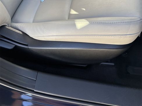 Used 2019 MAZDA MAZDA3 Hatchback w/ Preferred Package image 45