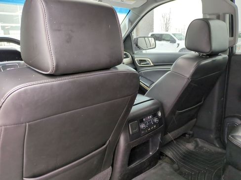 Used 2017 GMC Yukon XL Denali w/ Open Road Package image 22